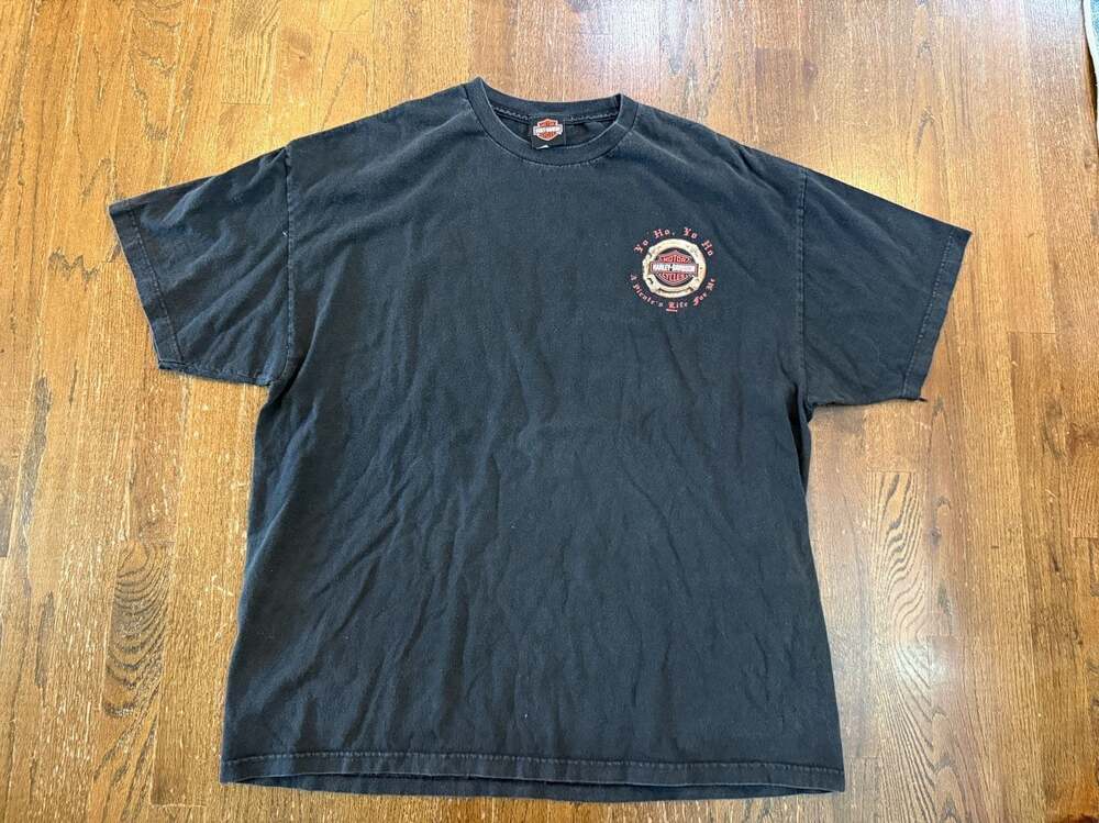 Vintage Harley-Davidson Ho Ho Ho A Pirate's Life For Me Graphic T-Shirt Black